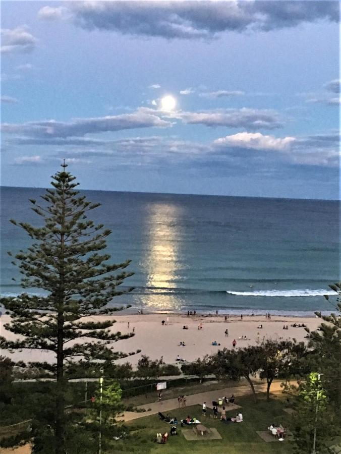 Oceania On Burleigh Beach Gold Coast Extérieur photo